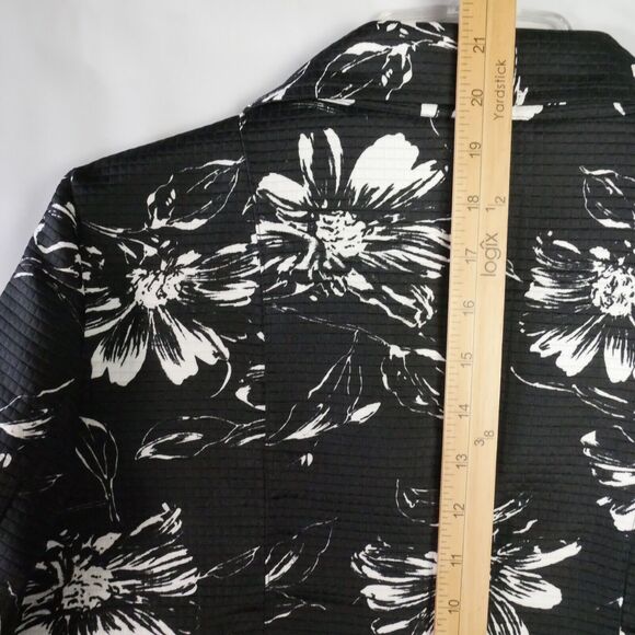 Christopher & Banks Womens Size S Flower Print Black & White Jacket One Button - Picture 9 of 11